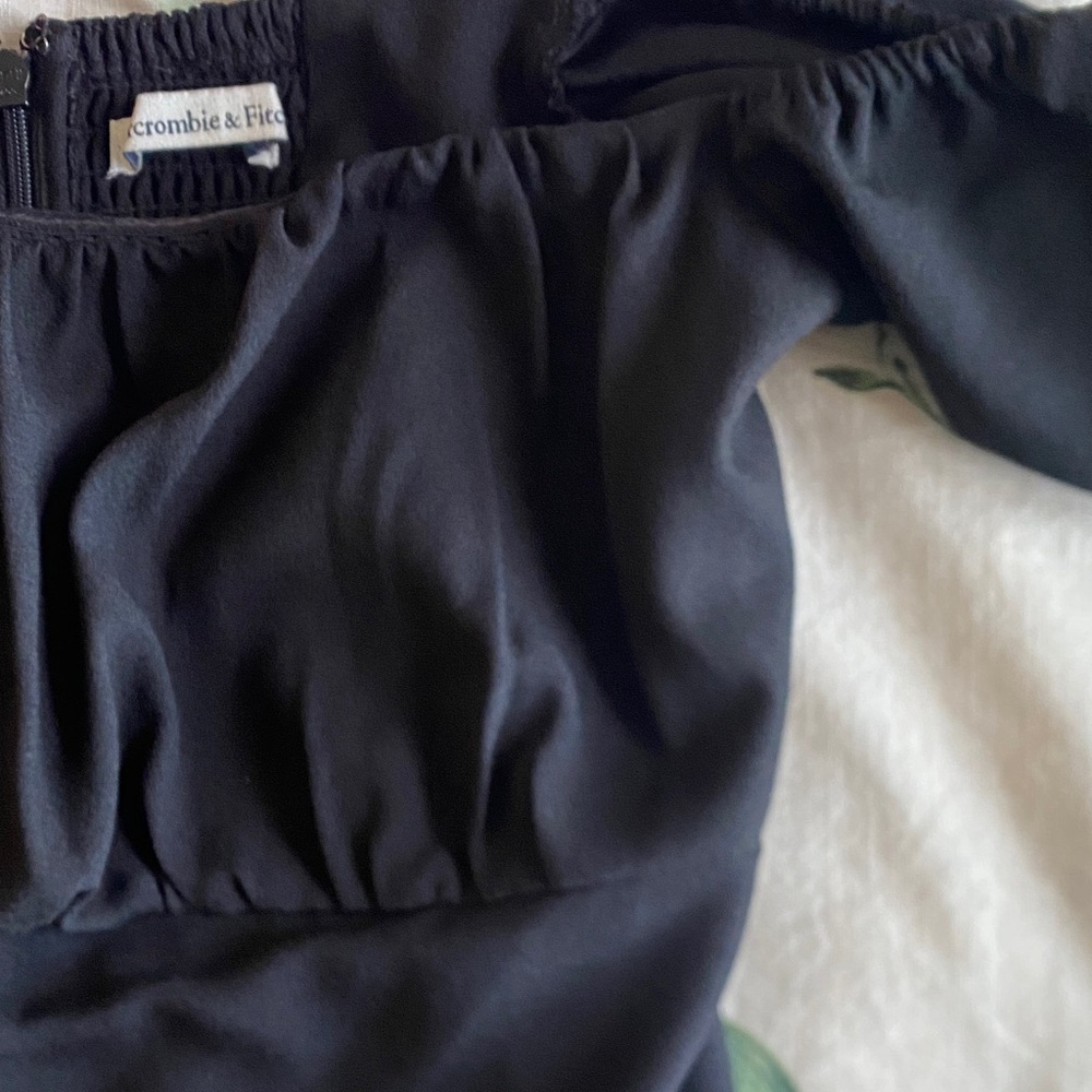 Abercrombie & Fitch Black Off-Shoulder Mini Dress - Picture 3 of 6